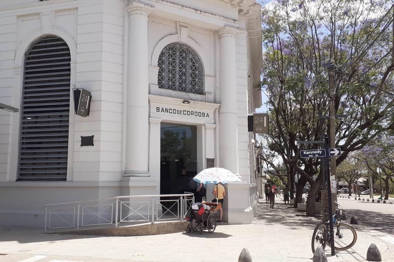 Se levantó el paro de los trabajadores del Banco de Córdoba